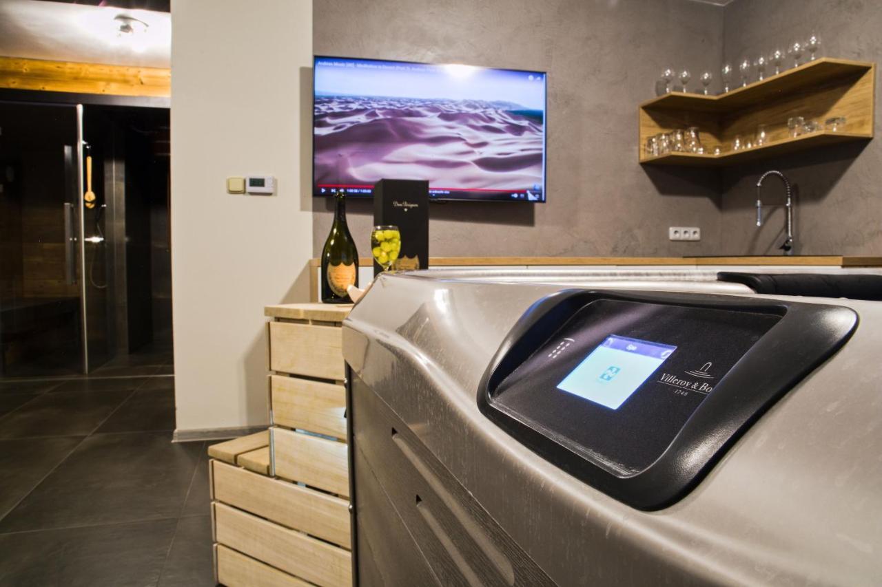 Apartmany A Wellness Vmal Skuteč エクステリア 写真